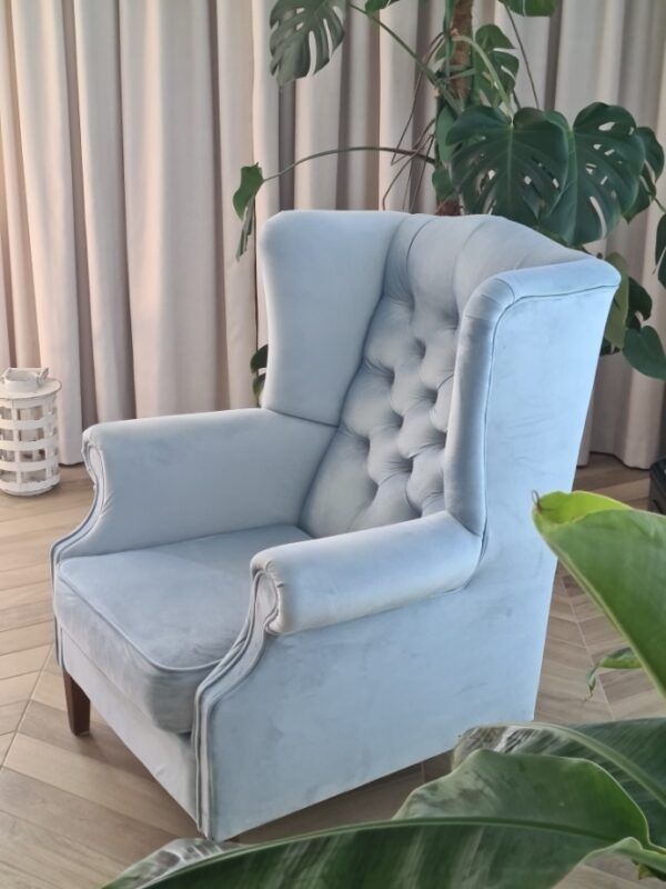 Fotel tapicerowany pikowany chesterfield uszak Lord styl angielski